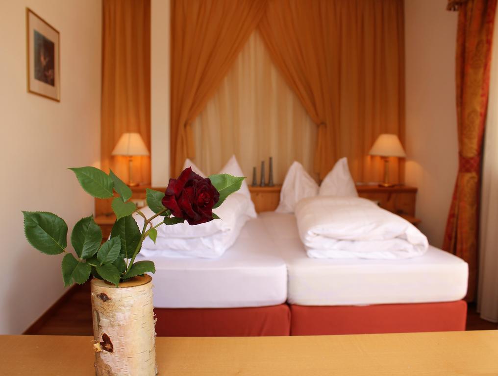 Hotel Rotwand Лаивес Екстериор снимка